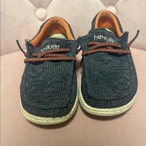 Hey Dude Black Kids Wally - Sox Ocean Blue, size Y2